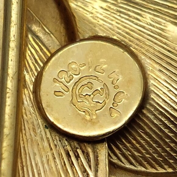 Mid Century Gold 1/20 -12k GF Curtis Curtman Round Floral Brooch Pin Lightweight - Picture 8 of 9